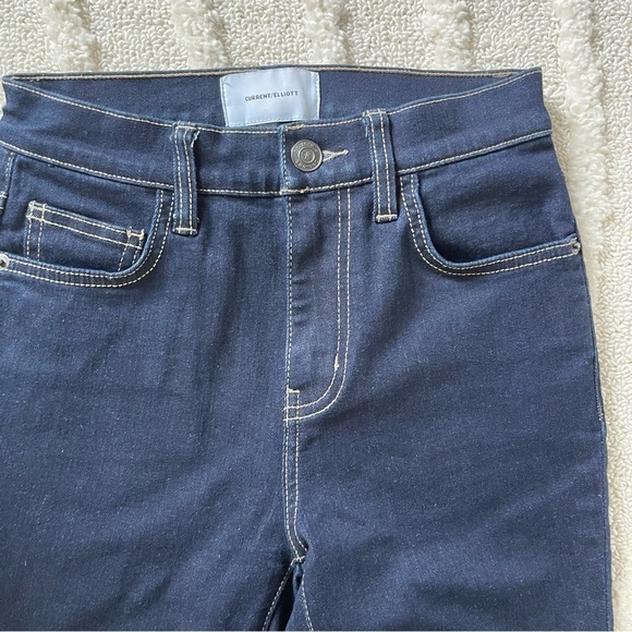 Nwot skinny blue straight jeans - Picture 2 of 4